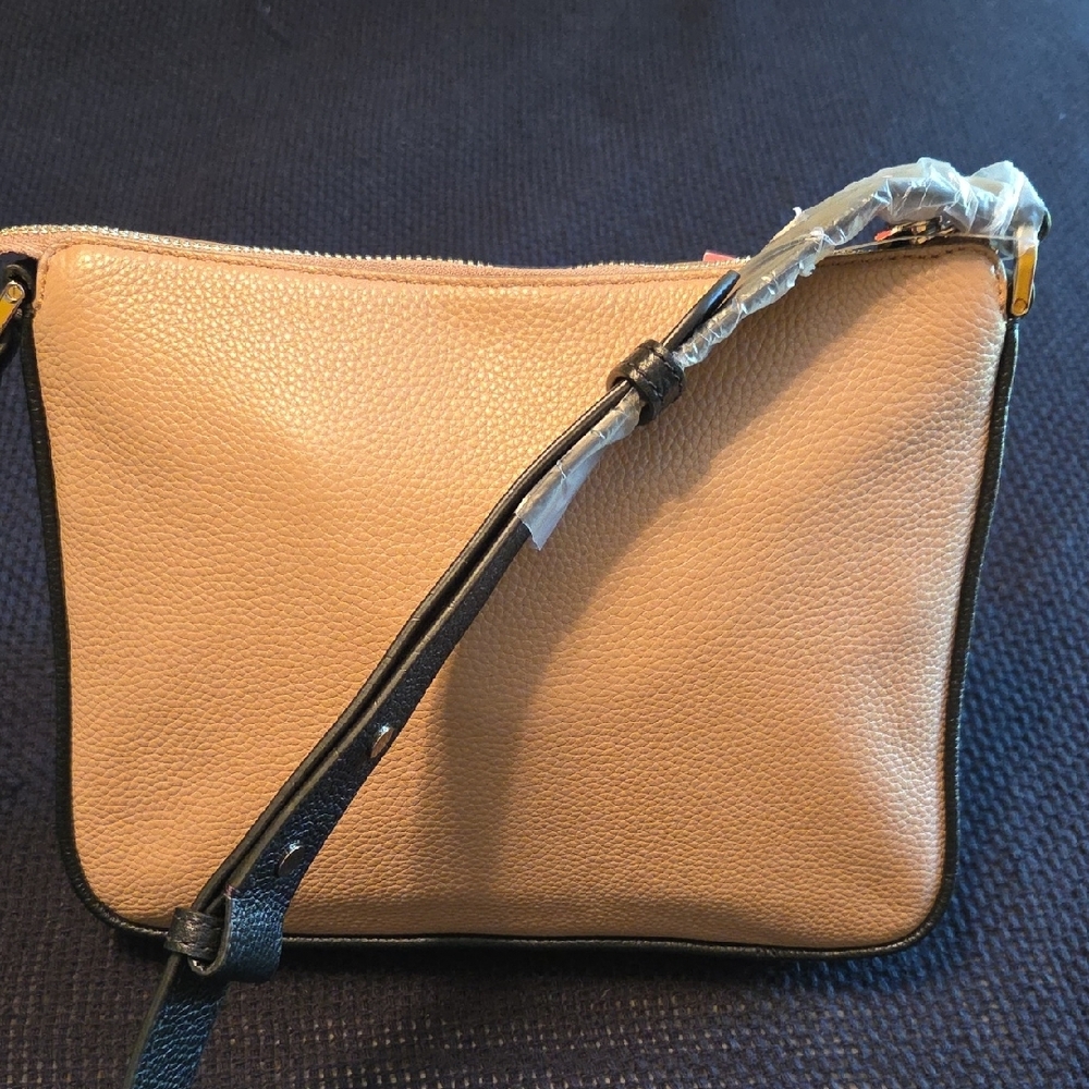 Kate Spade NWT Cream & Tan Run Around Med Crossbody Bag Elegant Design - Picture 5 of 11